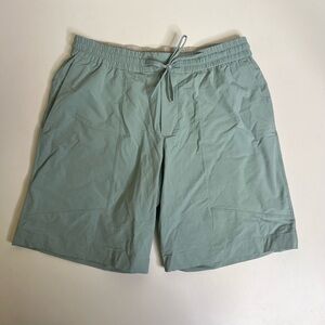 Lululemon Bowline Short 8" Stretch Ripstop Light Green Size Large M7ARQS